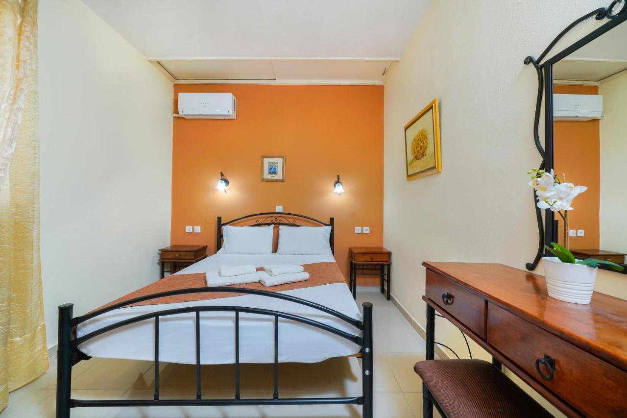 Villa Golden Nest 利迈纳里亚 外观 照片
