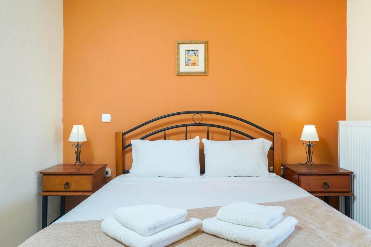 Villa Golden Nest 利迈纳里亚 外观 照片